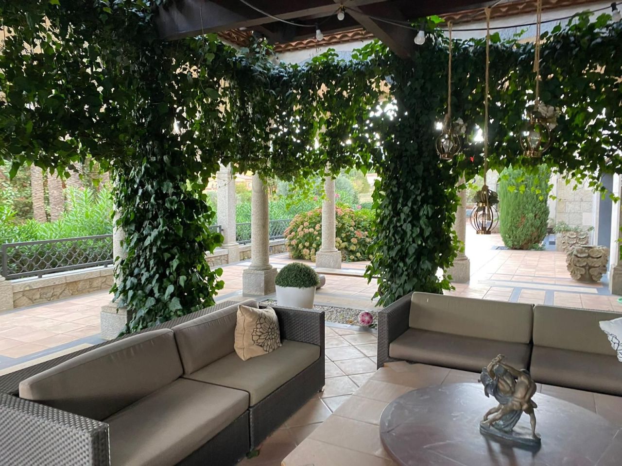 Вилла в Барселоне, Испания, 1 134 м² - фото 8