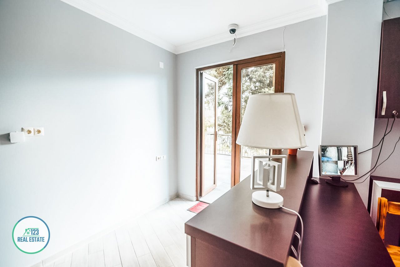 Отель, гостиница в Батуми, Грузия, 493 м² - фото 8