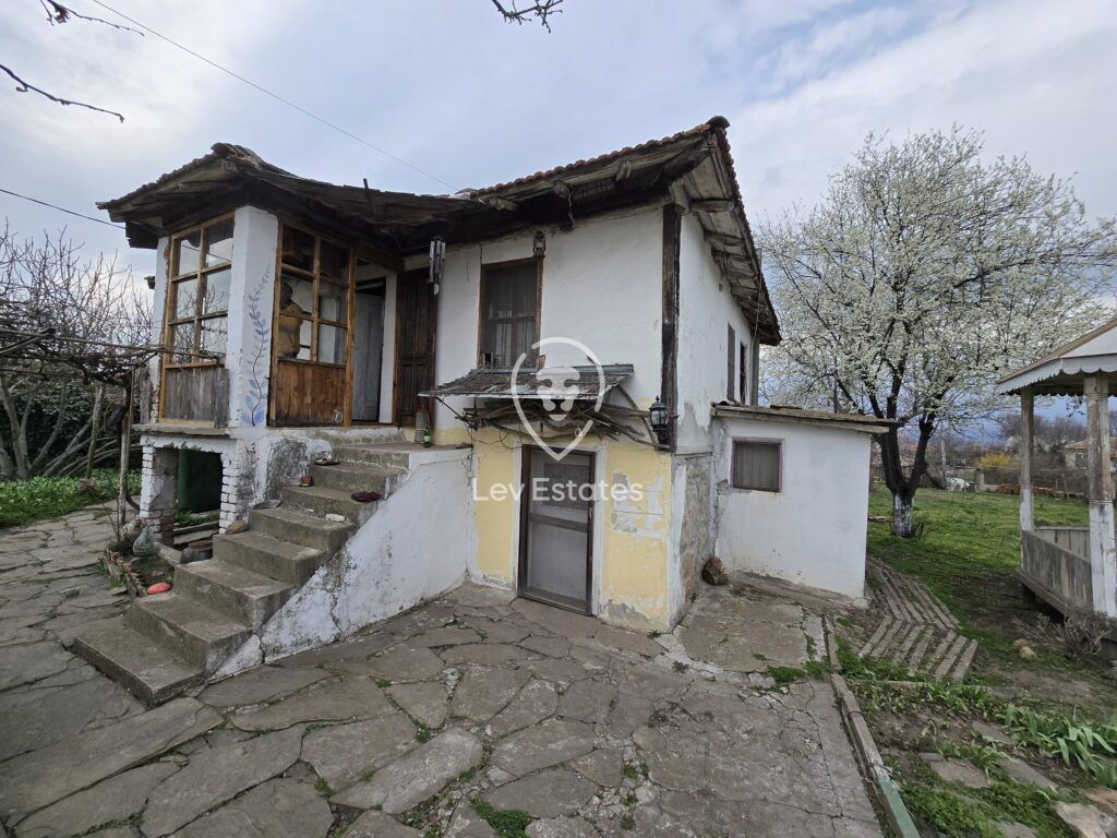 Дом в Бате, Болгария, 84 м² - фото 1