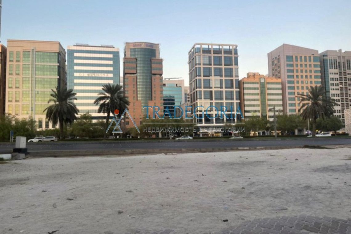 Земля в Абу-Даби, ОАЭ, 297 м² - фото 1