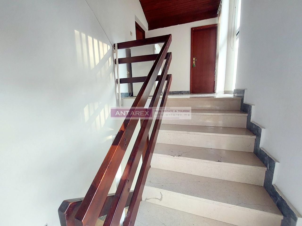 Вилла в Игало, Черногория, 268 м² - фото 6