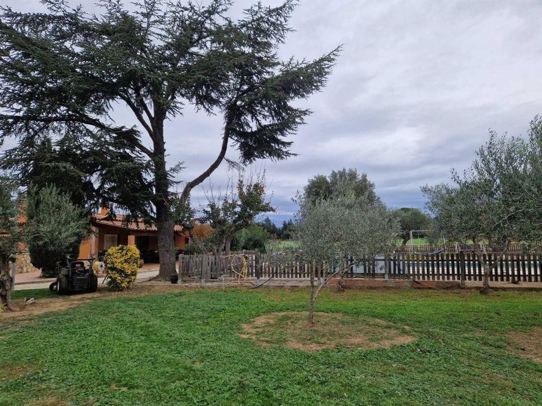 Дом в Жироне, Испания, 450 м² - фото 4