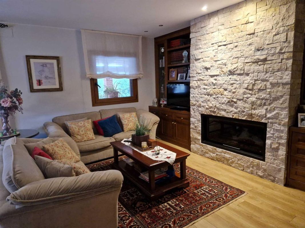 Дом в Жироне, Испания, 450 м² - фото 13