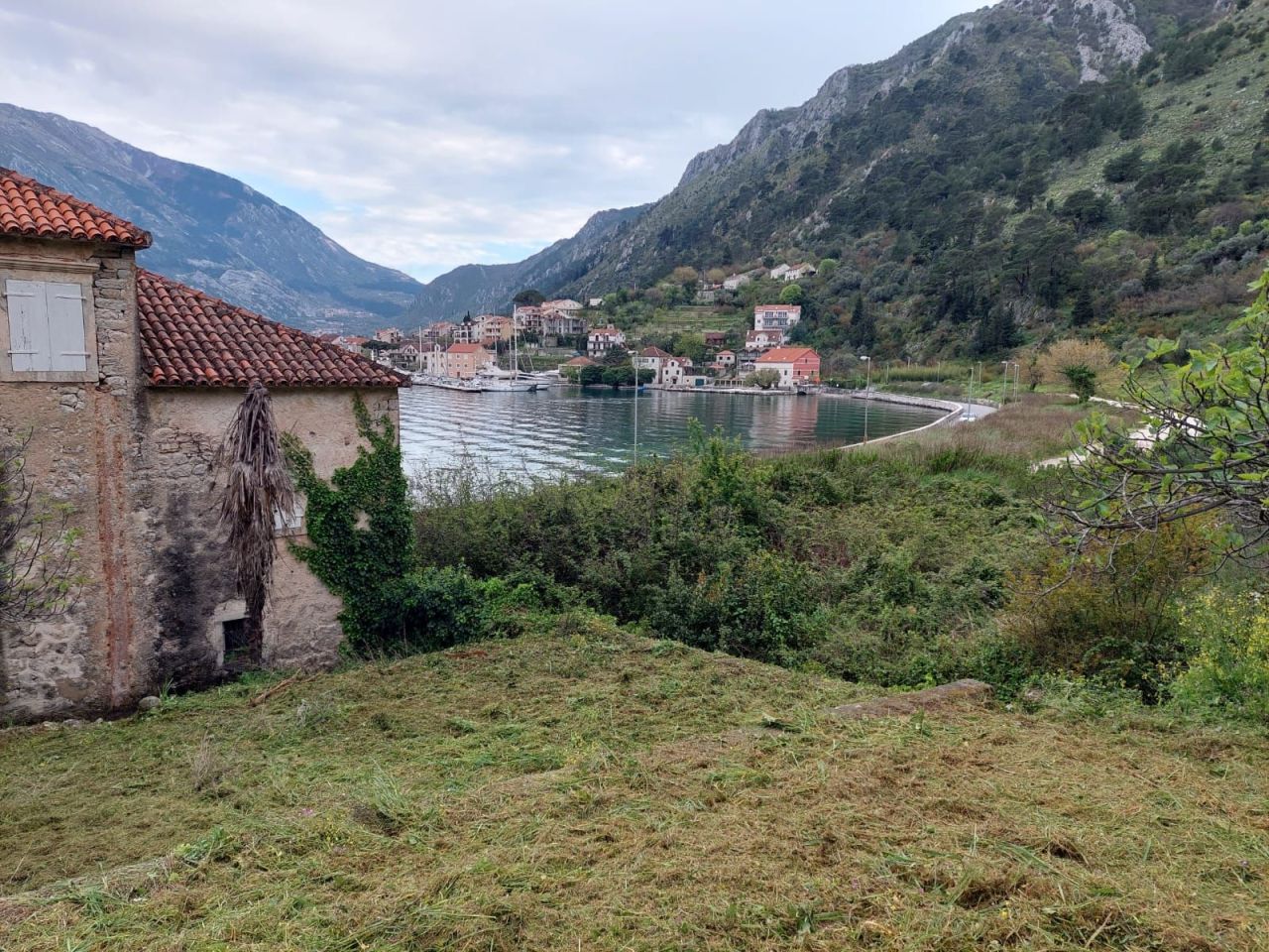 Дом в Которе, Черногория, 300 м² - фото 16