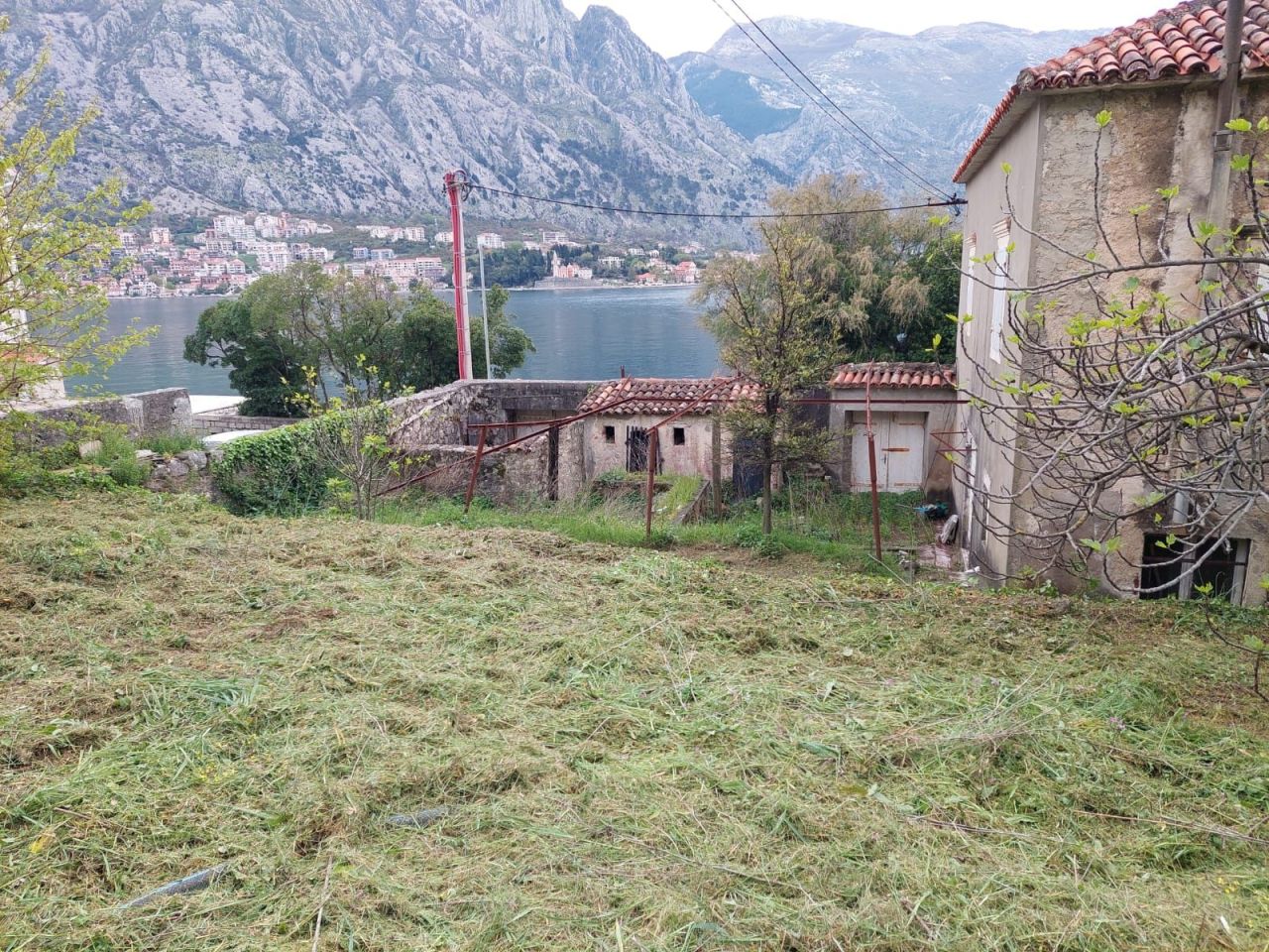 Дом в Которе, Черногория, 300 м² - фото 14