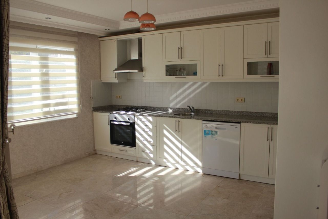 Вилла в Алании, Турция, 350 м² - фото 4