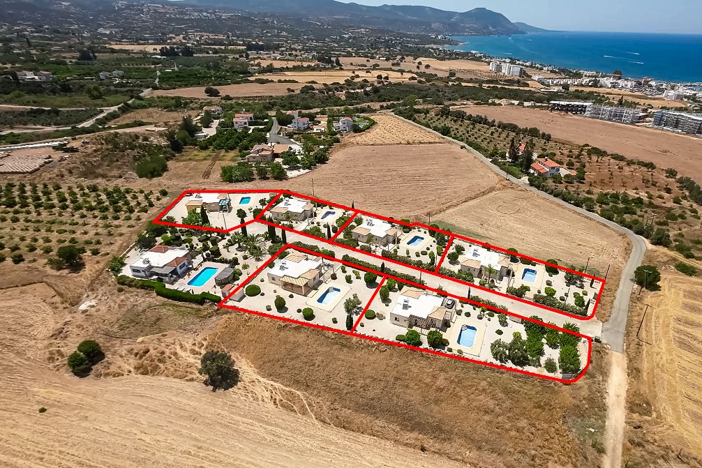 Коммерческая недвижимость в Полисе, Кипр, 762 м² - фото 2