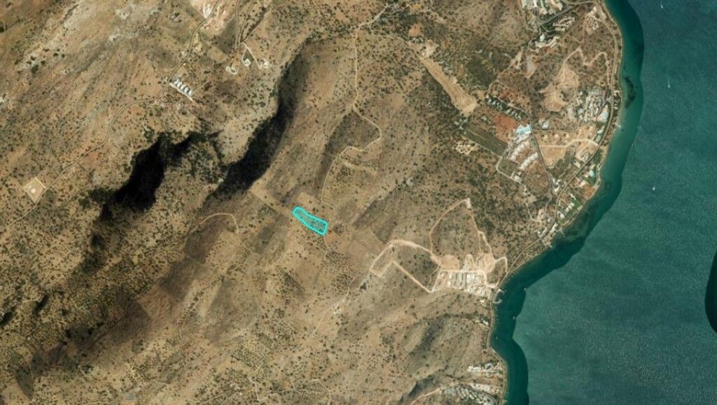 Земля в Ираклионе, Греция, 5 826 м² - фото 6