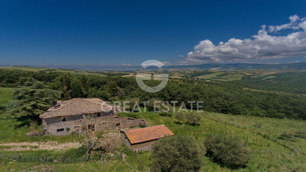 Дом Radicofani, Италия, 500 м² - фото 1