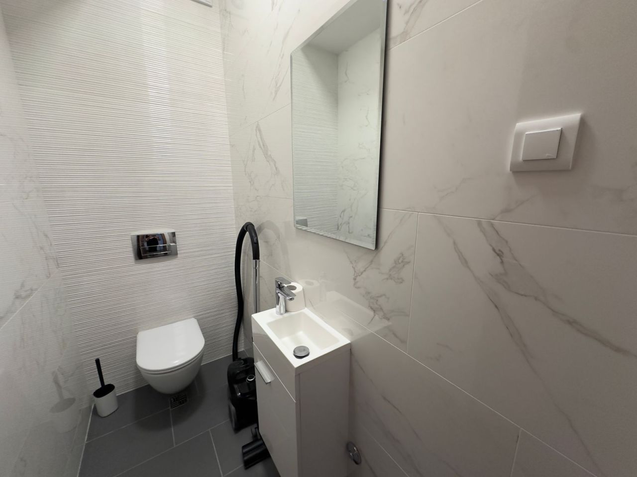 Квартира в Будве, Черногория, 73 м² - фото 11