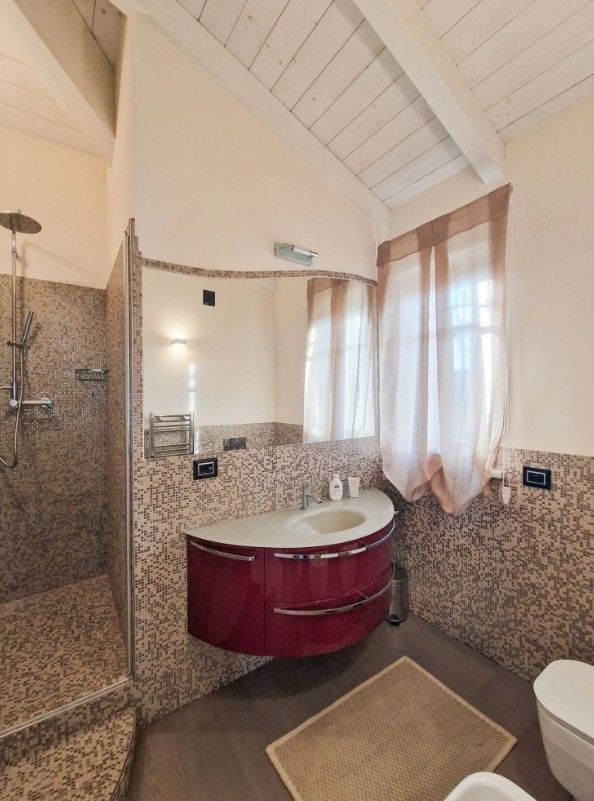 Вилла в Форте деи Марми, Италия, 240 м² - фото 14