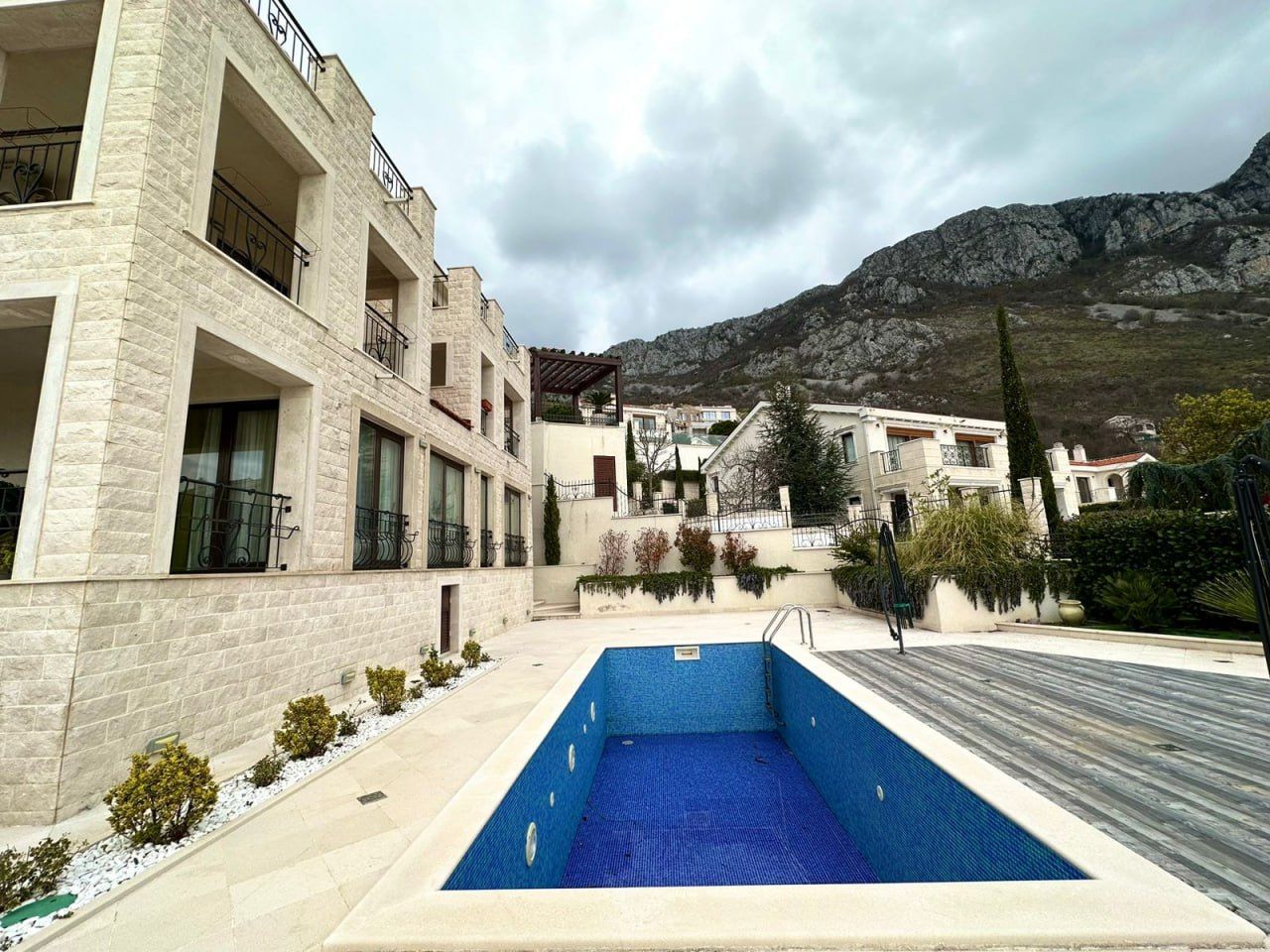 Вилла в Будве, Черногория, 360 м² - фото 3