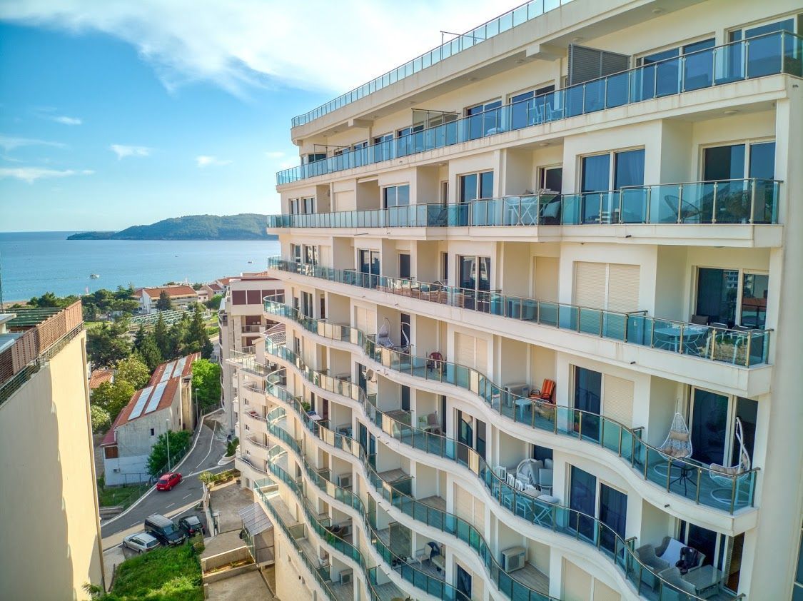 Квартира в Бечичи, Черногория, 82 м² - фото 2