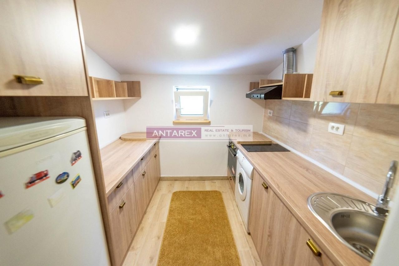 Вилла в Игало, Черногория, 365 м² - фото 9