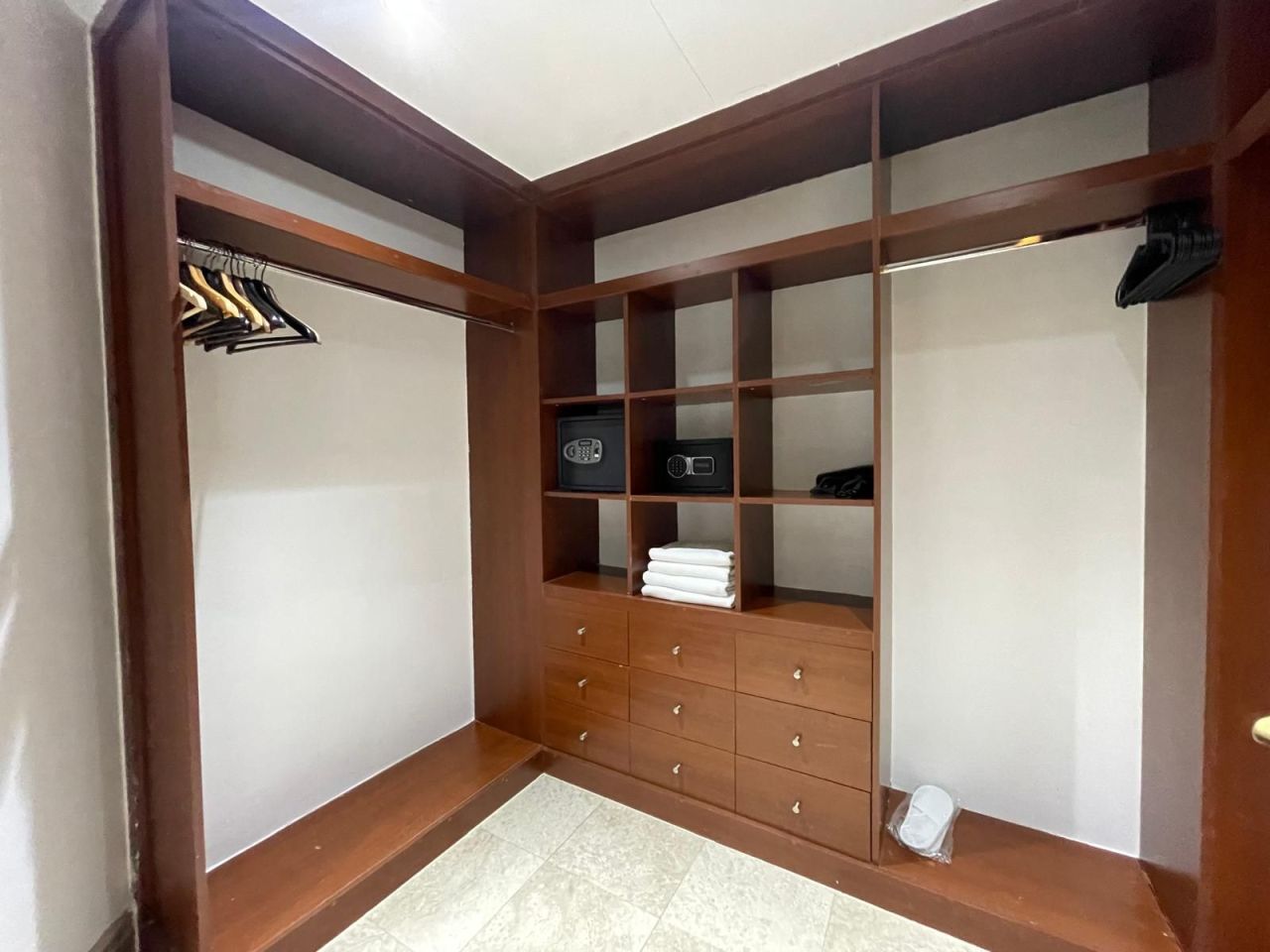 Квартира в Дубае, ОАЭ, 160 м² - фото 10