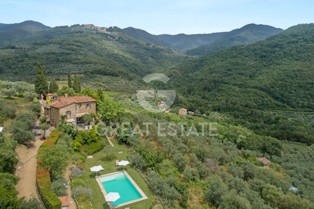 Дом Loro Ciuffenna, Италия, 305.7 м² - фото 3