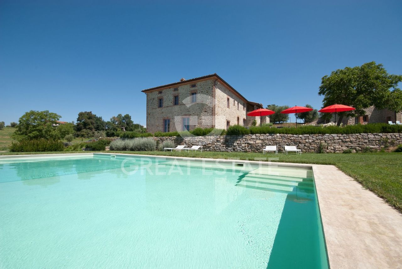 Дом в Монтегаббьоне, Италия, 1 002.4 м² - фото 4