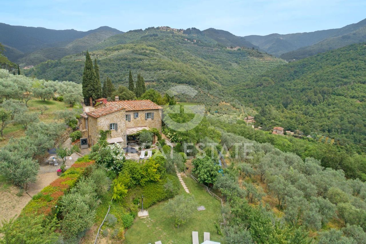 Дом Loro Ciuffenna, Италия, 305.7 м² - фото 5