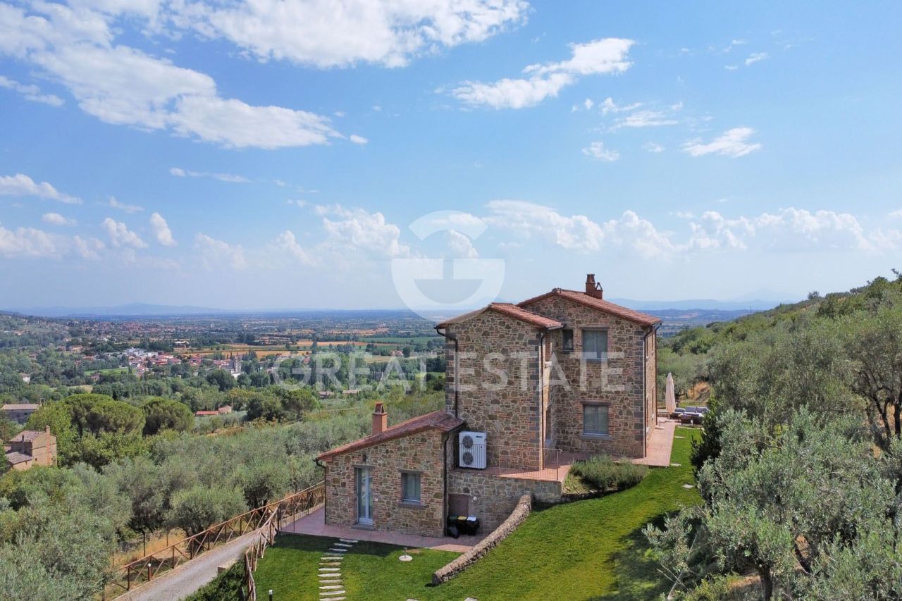 Дом в Кортоне, Италия, 300 м² - фото 6