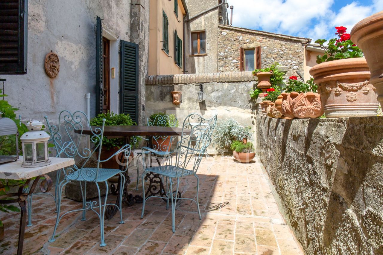 Дом San Casciano dei Bagni, Италия, 531.8 м² - фото 8