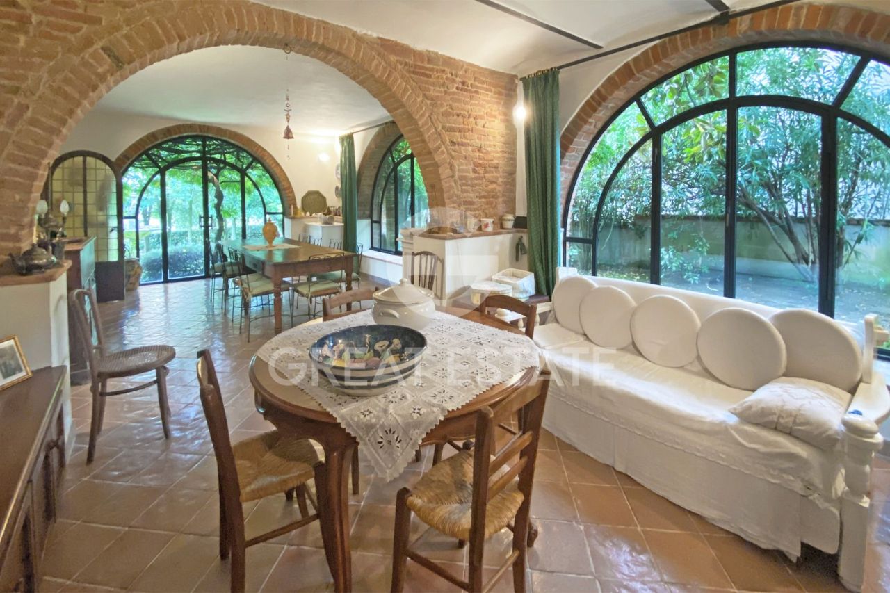 Дом в Фояно-делла-Кьяне, Италия, 352.25 м² - фото 14