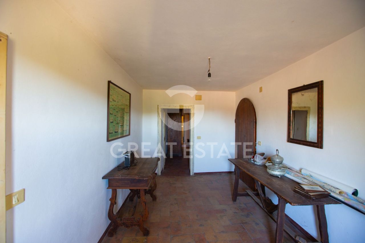Дом в Читта-ди-Кастелло, Италия, 593.2 м² - фото 15