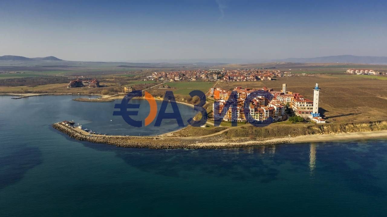 Коммерческая недвижимость в Ахелое, Болгария, 2 007 м² - фото 5