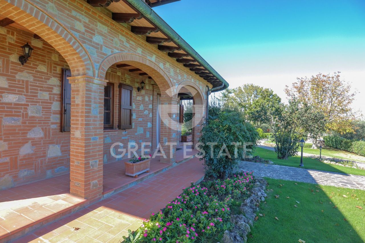 Дом в Кастильоне-дель-Лаго, Италия, 425.25 м² - фото 8