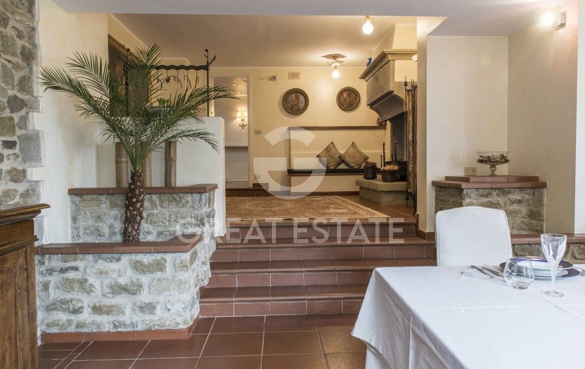 Вилла в Ареццо, Италия, 616.6 м² - фото 17