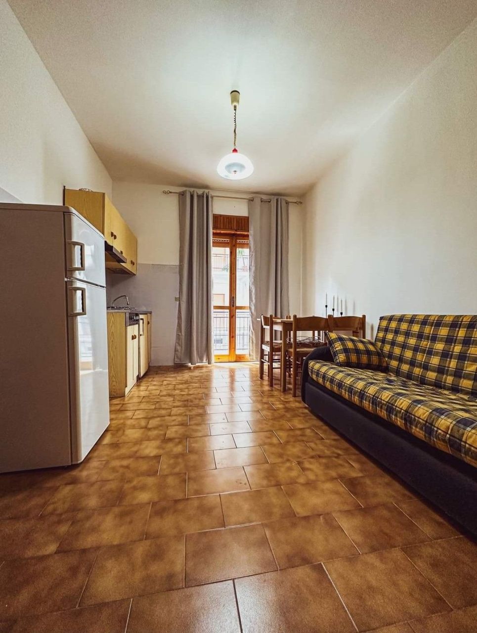 Апартаменты в Скалее, Италия, 49 м² - фото 1