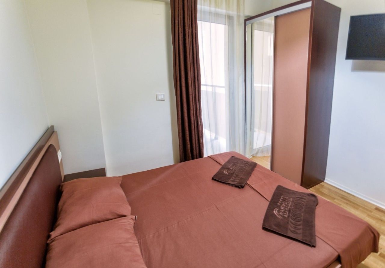 Квартира в Будве, Черногория, 81 м² - фото 2