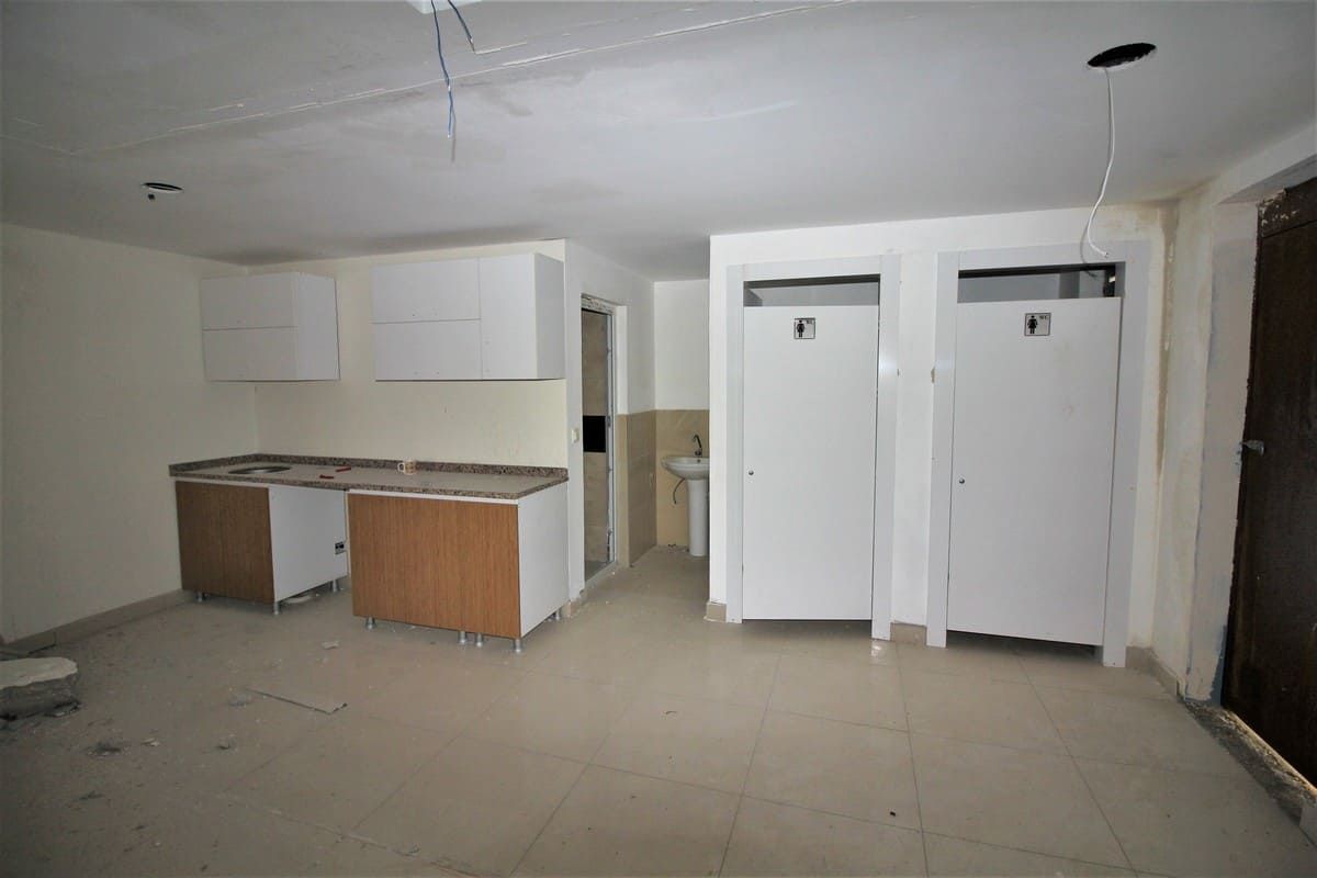 Коммерческая недвижимость в Алании, Турция, 700 м² - фото 12