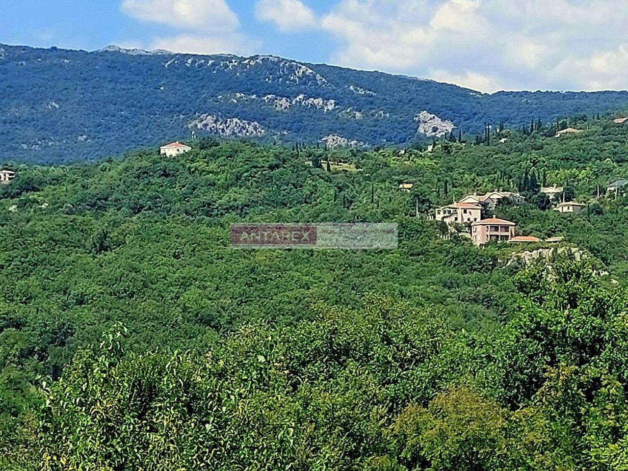 Вилла в Херцег-Нови, Черногория, 306 м² - фото 2