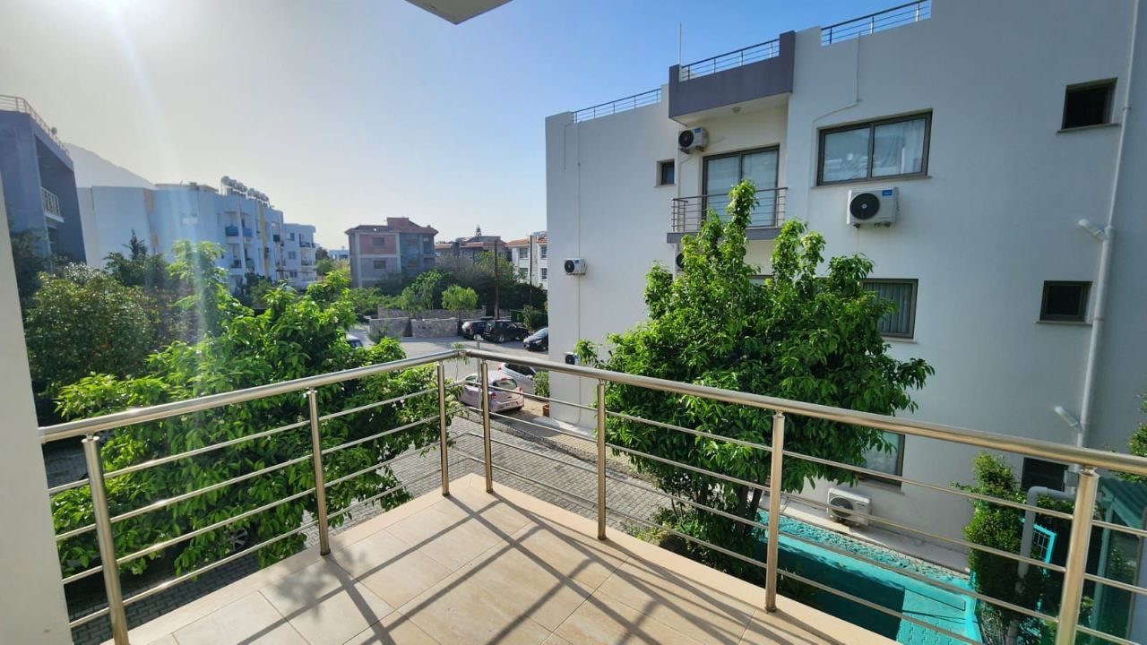 Апартаменты в Кирении, Кипр, 75 м² - фото 8