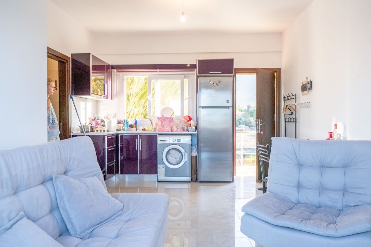 Апартаменты в Кирении, Кипр, 50 м² - фото 10