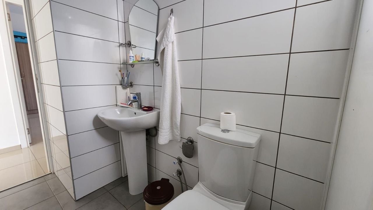 Апартаменты в Кирении, Кипр, 75 м² - фото 10