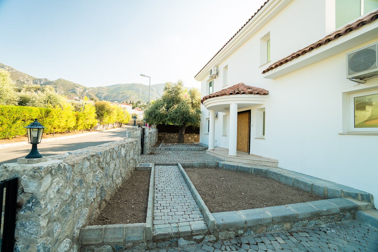 Вилла в Кирении, Кипр, 220 м² - фото 11