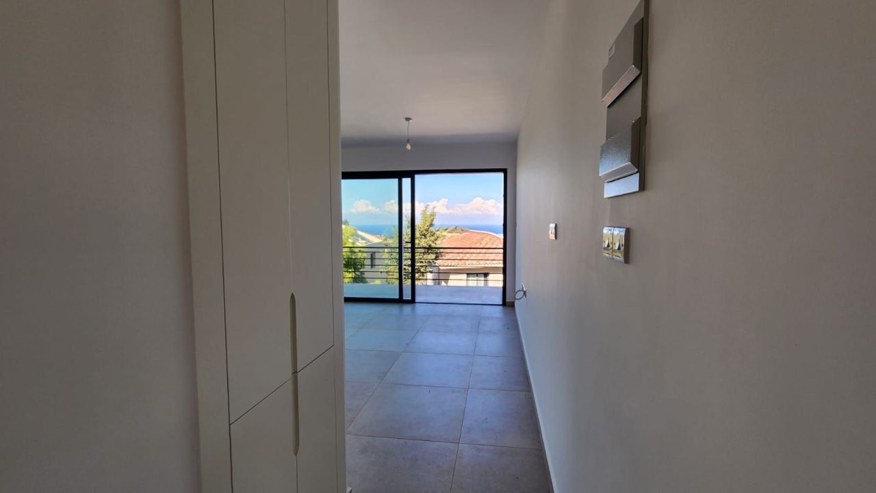 Апартаменты в Кирении, Кипр, 80 м² - фото 11