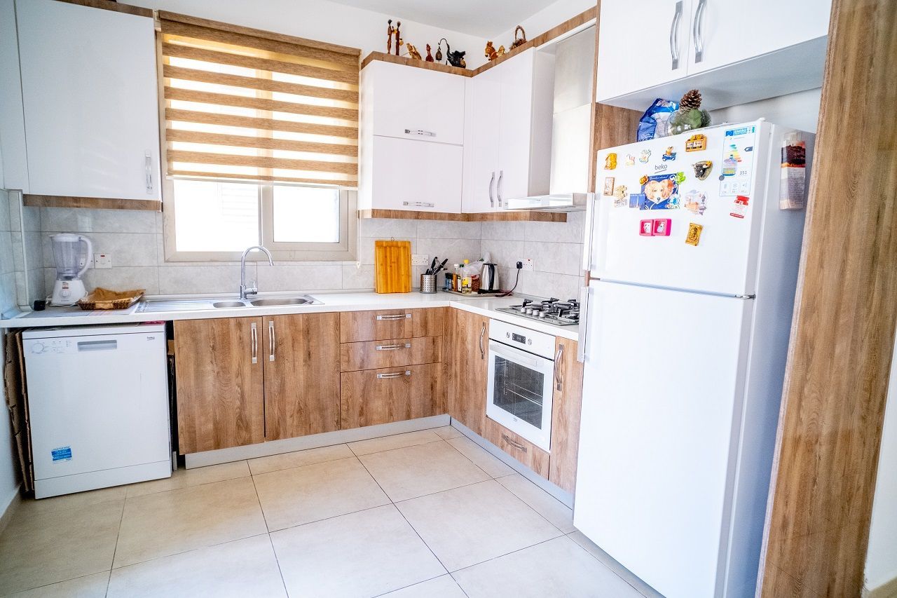 Апартаменты в Кирении, Кипр, 85 м² - фото 14