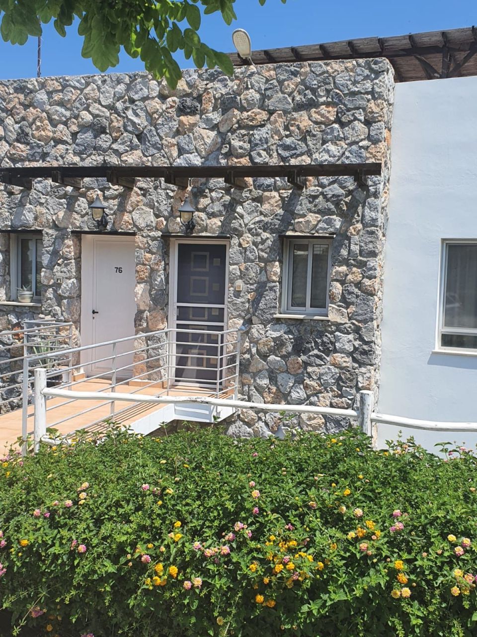 Апартаменты в Кирении, Кипр, 150 м² - фото 16