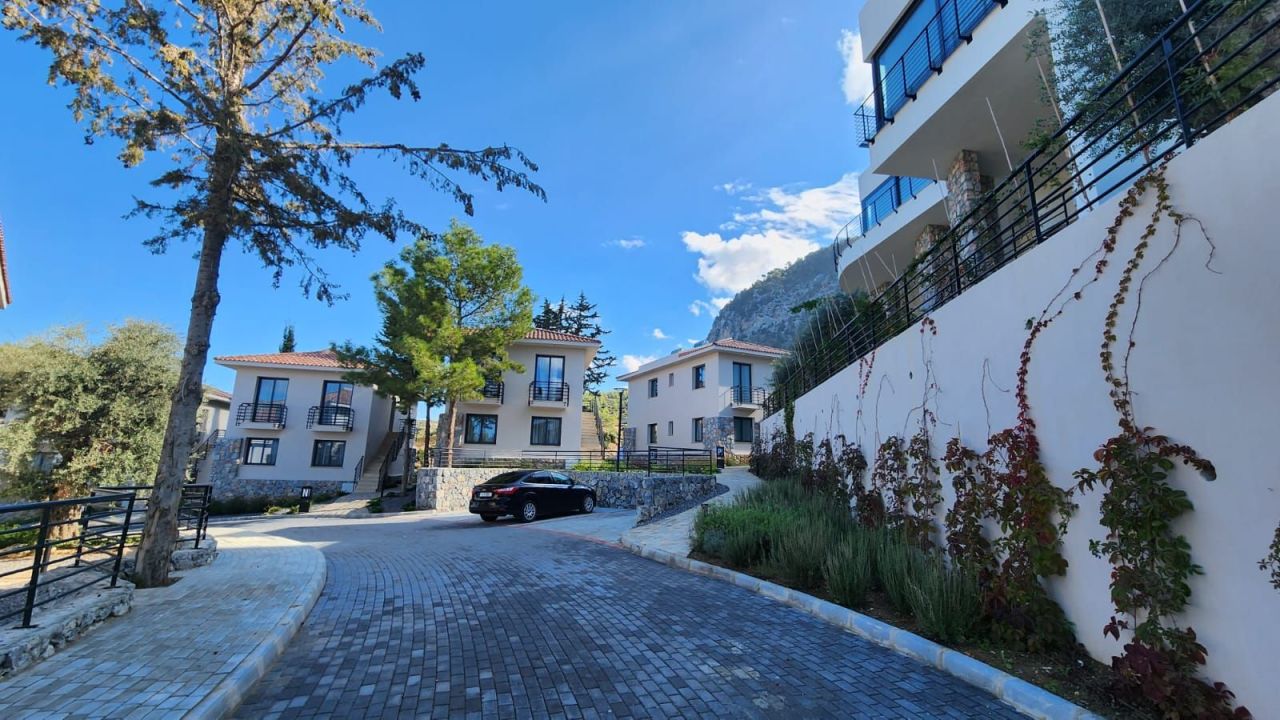 Апартаменты в Кирении, Кипр, 80 м² - фото 16