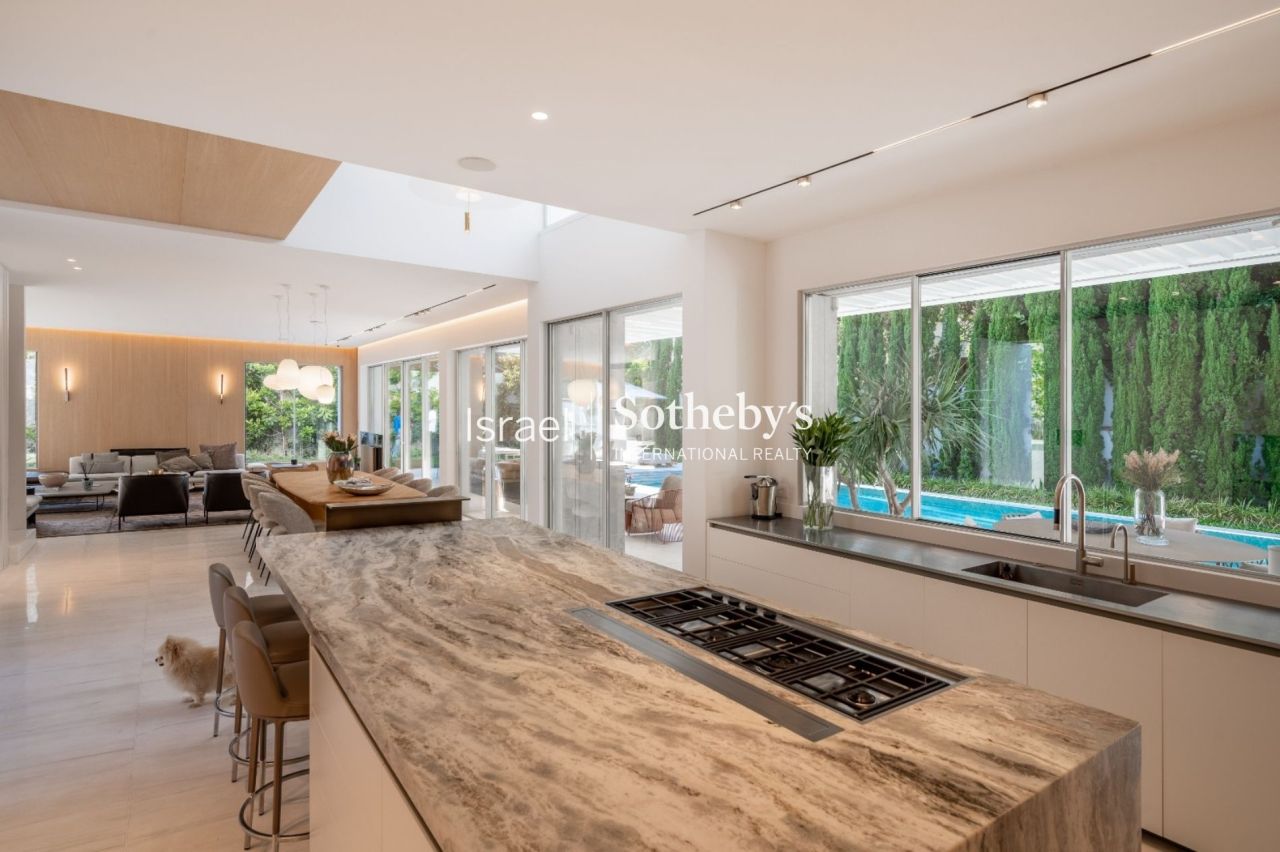 Вилла в Герцлии, Израиль, 547 м² - фото 10