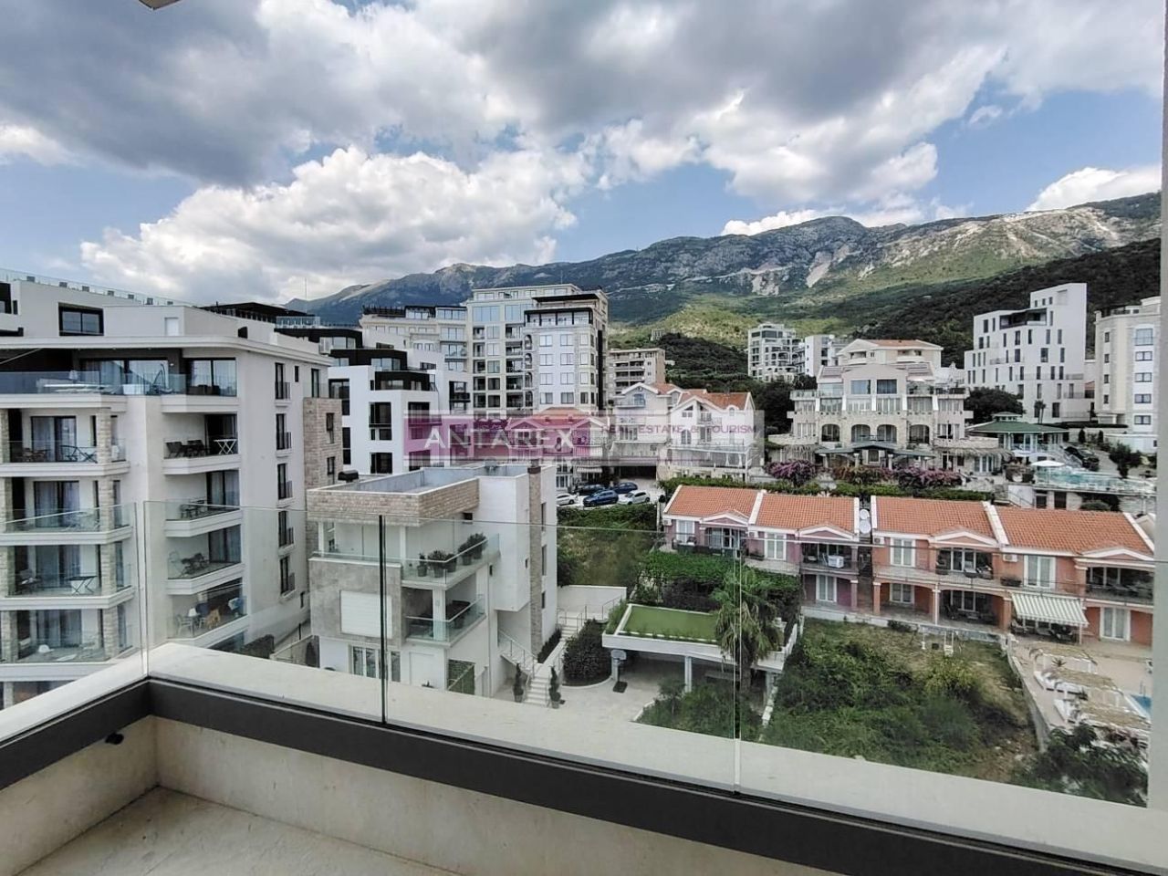 Апартаменты в Бечичи, Черногория, 51 м² - фото 9