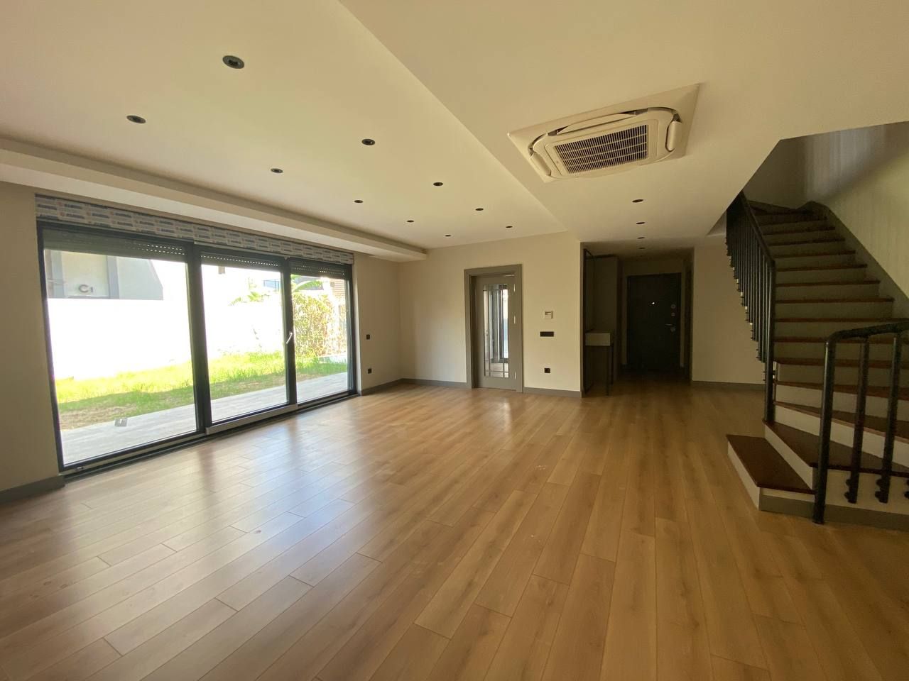 Вилла в Анталии, Турция, 291 м² - фото 15