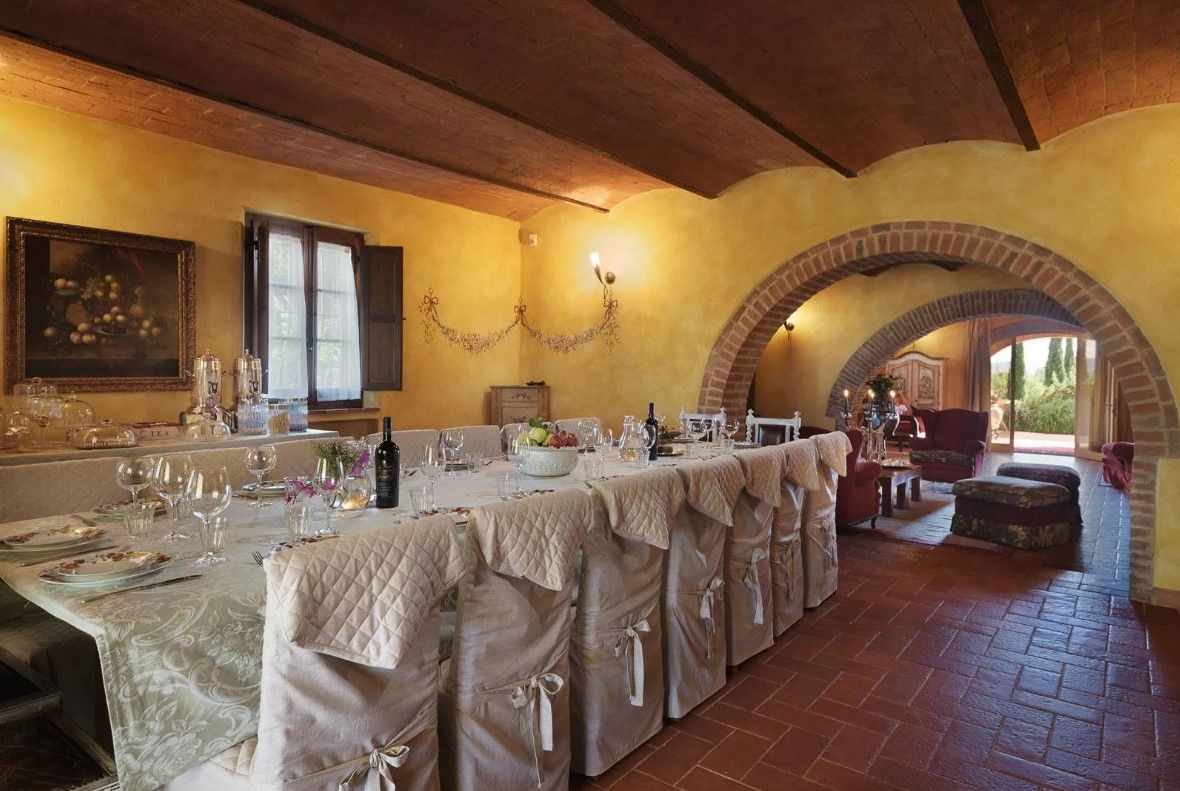 Доходный дом в Монтальчино, Италия, 1 000 м² - фото 6