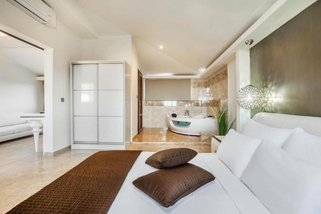 Отель, гостиница на Халкидиках, Греция, 500 м² - фото 9