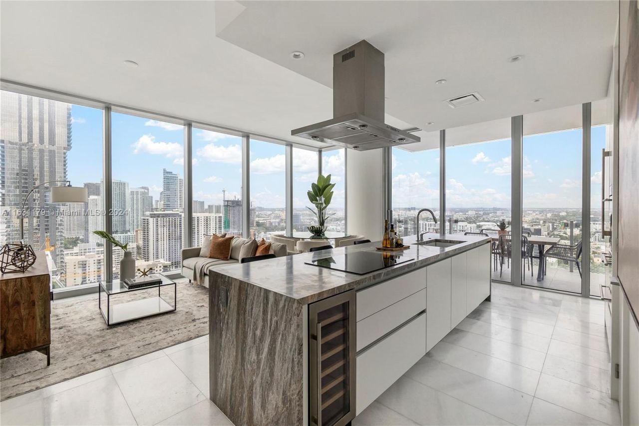 Квартира в Майами, США, 100 м² - фото 2