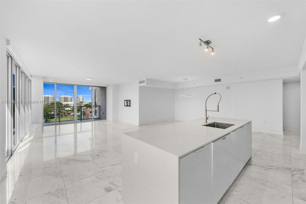 Квартира в Майами, США, 160 м² - фото 7