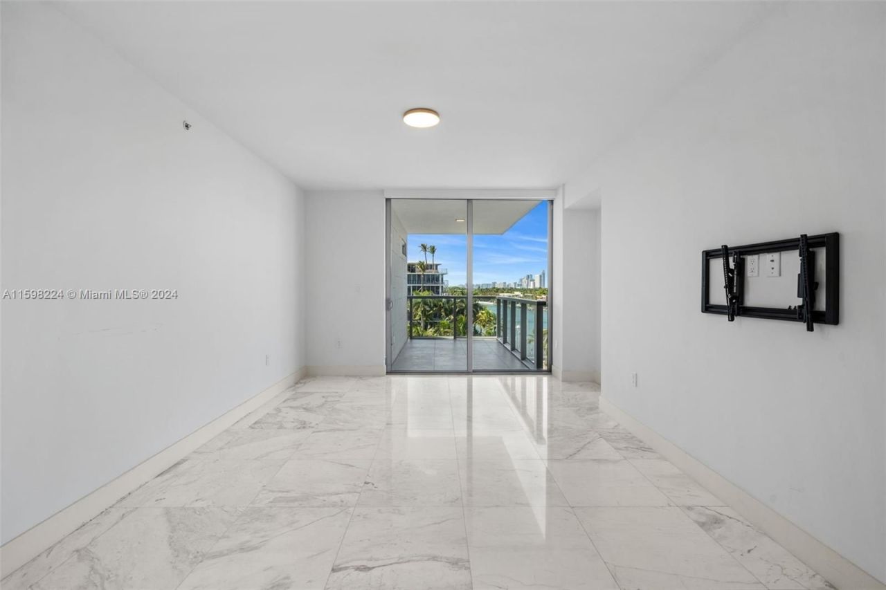 Квартира в Майами, США, 160 м² - фото 9