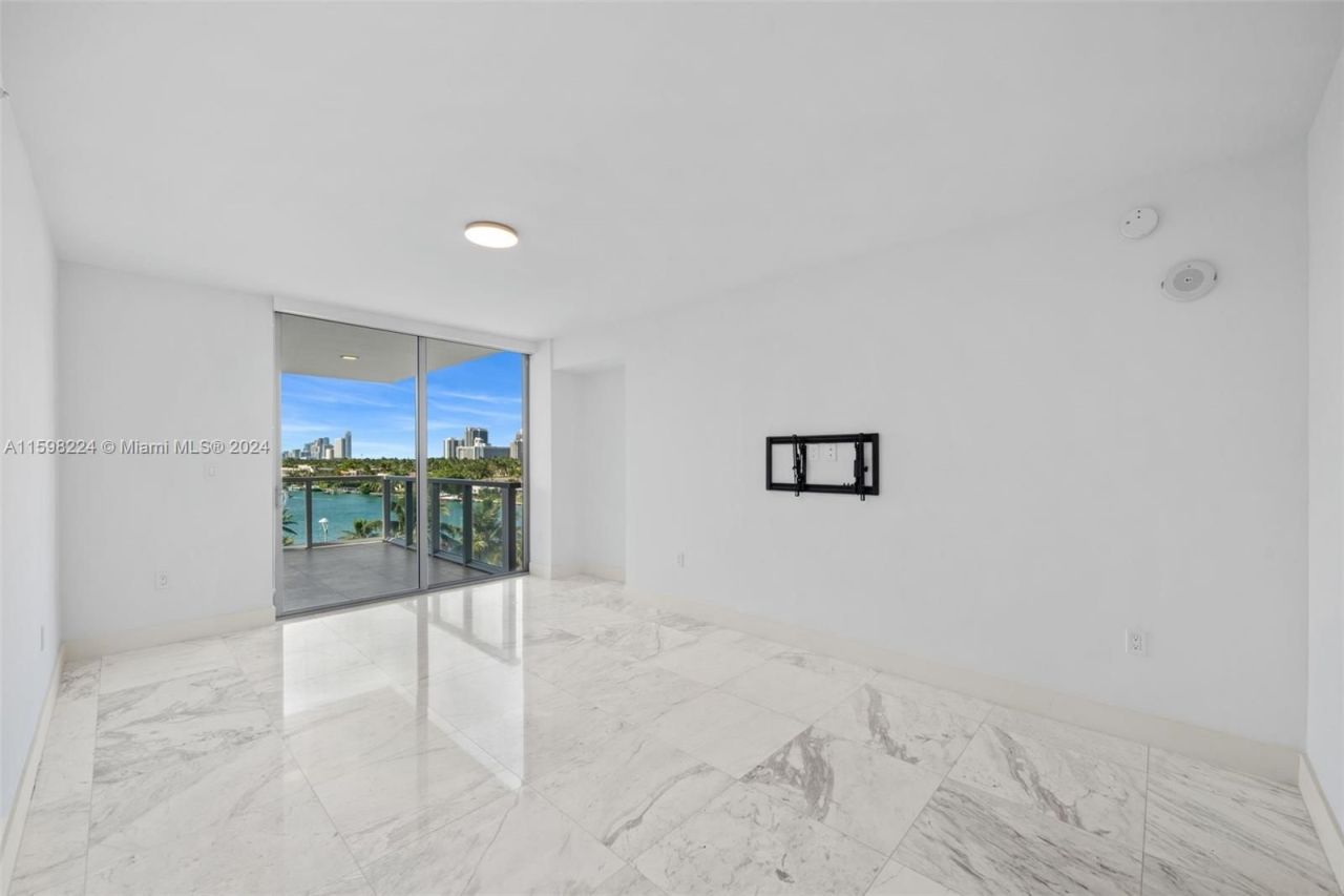 Квартира в Майами, США, 160 м² - фото 10